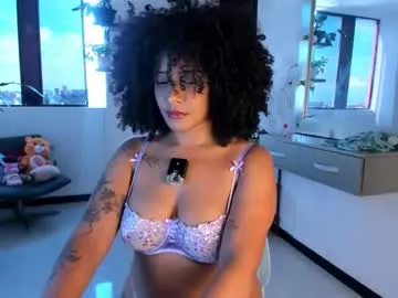 Offline bronzetease on Chaturbate