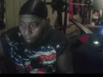 bussitdown_313 from Chaturbate