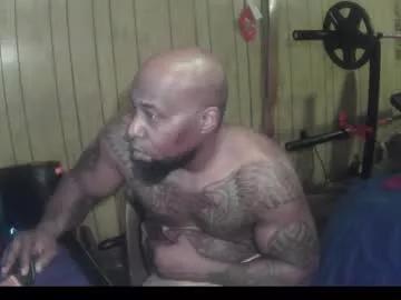 bussitdown_313 from Chaturbate