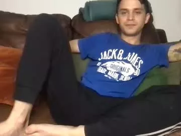 Offline camdoattitude on Chaturbate