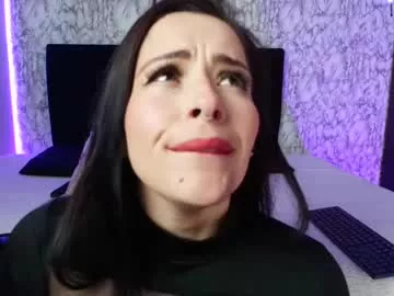 Offline camii_evanns on Chaturbate