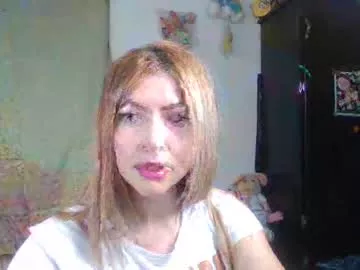 Offline candylovet on Chaturbate