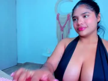 Offline carolinalovehot on Chaturbate