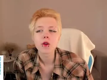 Offline carolinerichter on Chaturbate