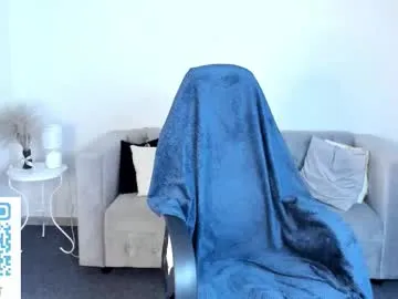 Offline carolinerichter on Chaturbate