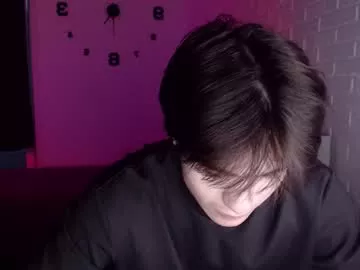 Offline charleshanson69 on Chaturbate