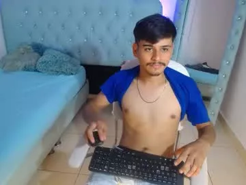 Offline charlie_cock_ on Chaturbate