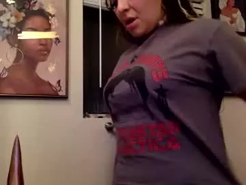 chicagobabe312 on Chaturbate