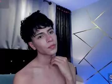 chrristopher77 from Chaturbate