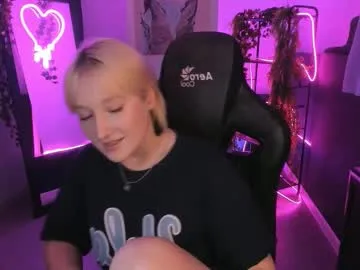 Offline cinbellamy on Chaturbate