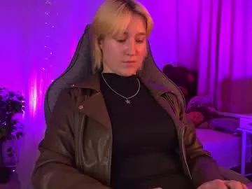 Offline cinbellamy on Chaturbate