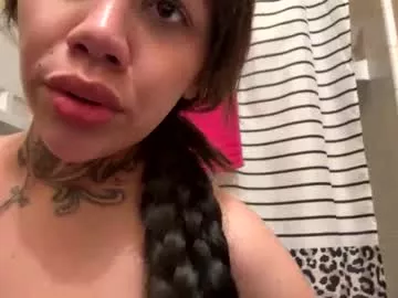 Offline clairecumming69 on Chaturbate