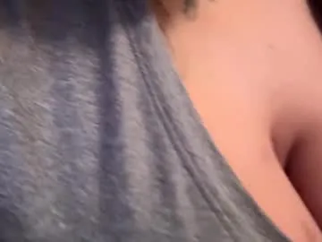 Offline clairecumming69 on Chaturbate