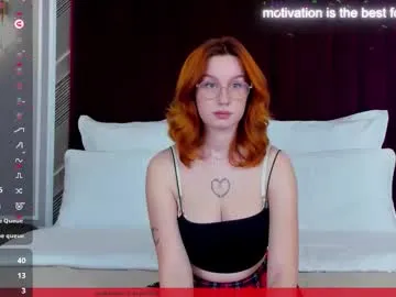 Offline clairemathis on Chaturbate