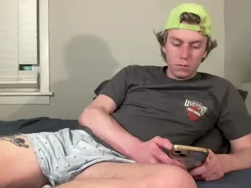 Offline clydeaustin on Chaturbate
