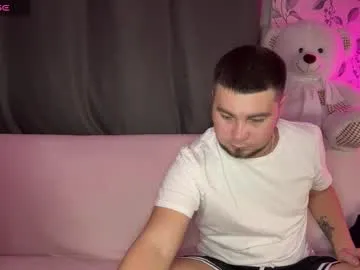 coupleinspire — love patern: 111, 222, 555, 2222 - Goal: sex+sqvirting+cumshot [726 tokens left] #brunette #couple #bigass #bigboobs #new