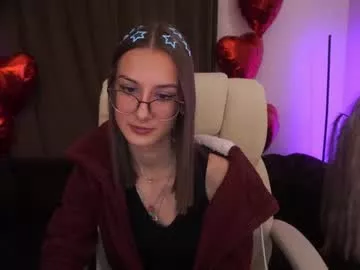 Offline cozymell on Chaturbate