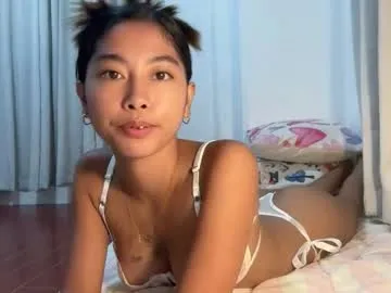 Offline creamy_sexy on Chaturbate