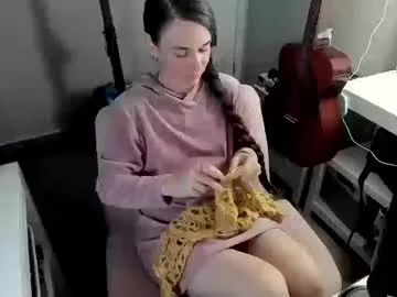 Freechat creature_marie on Chaturbate