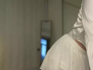 Offline cyberheart_ on Chaturbate