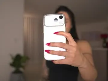 Offline daihanwatson_ on Chaturbate