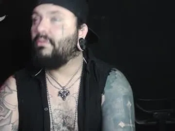 Offline darkclothes on Chaturbate