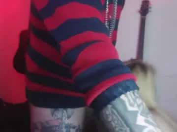 Offline darkclothes on Chaturbate