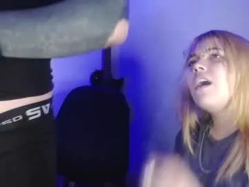 Offline darkclothes on Chaturbate