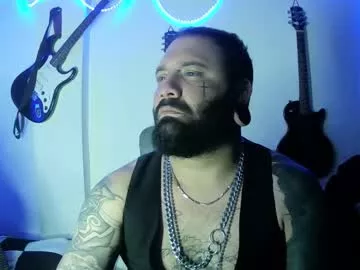 Offline darkclothes on Chaturbate