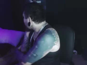 Offline darkclothes on Chaturbate