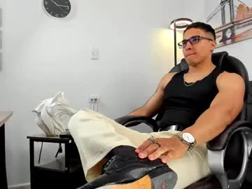 Offline dash_bukoski on Chaturbate