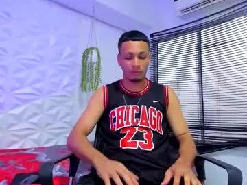 dave_skinnycum420 from Chaturbate is Freechat