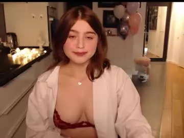 Offline debratower on Chaturbate