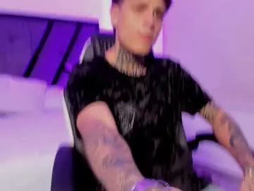 Offline declan_fox on Chaturbate