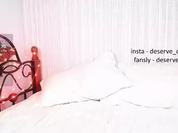 Freechat deserve_dessert on Chaturbate