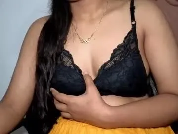 Offline desicoupleshow on Chaturbate