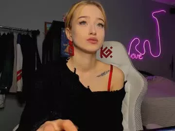 Offline dreamyadam on Chaturbate