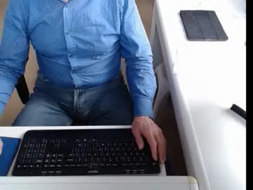 Freechat dutchpornking2 on Chaturbate