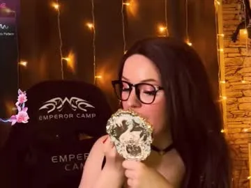 Freechat edithafarro on Chaturbate