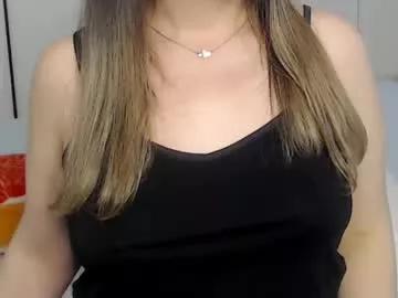 eelena4kiss from Chaturbate