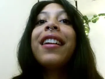 Offline eiviiy1609 on Chaturbate