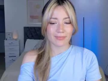 eliiih_ from Chaturbate