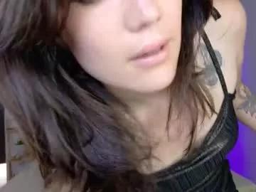 eliiih_ from Chaturbate