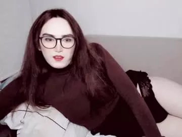 Offline elisa_2001 on Chaturbate