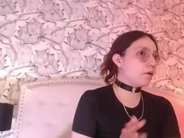 Offline eliza_gh on Chaturbate