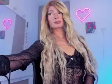 elizabeth_jones_01 — CUM Show!!  [999 tokens remaining] #slim #bigcock #uncut #smalltits #latina ! WELCOME to my room GUYS!!, do you like sexy and feminine girls?