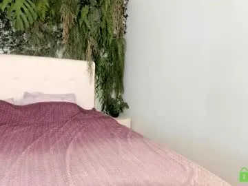 Offline elizanik on Chaturbate