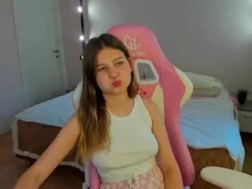 elle_ellise from Chaturbate