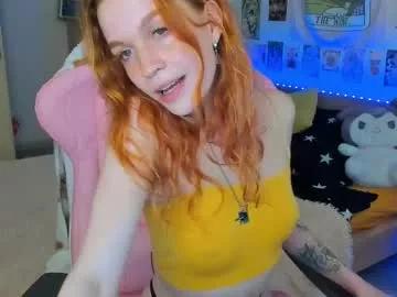 elly_milas from Chaturbate