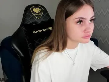 Offline elsa_carterr on Chaturbate